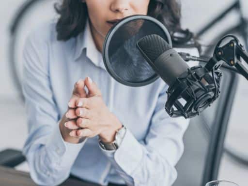 Start a Podcast to Promote Your Public Speaking Business